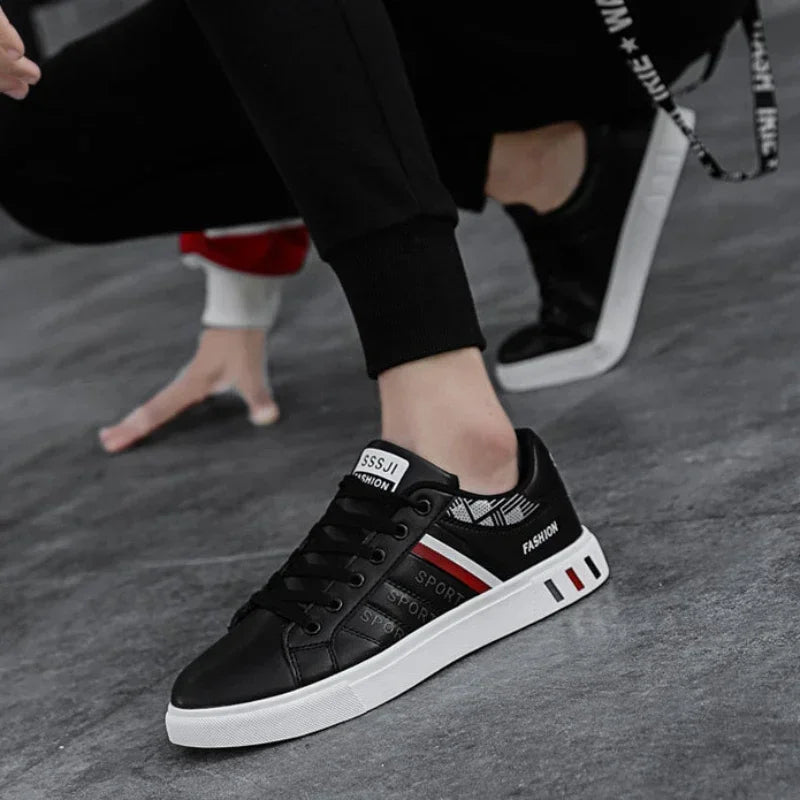 Men's Luxury Flats Sneakers | 2024 Spring/Autumn Outdoor Sport Shoes | Fashion Vulcanized Tenis