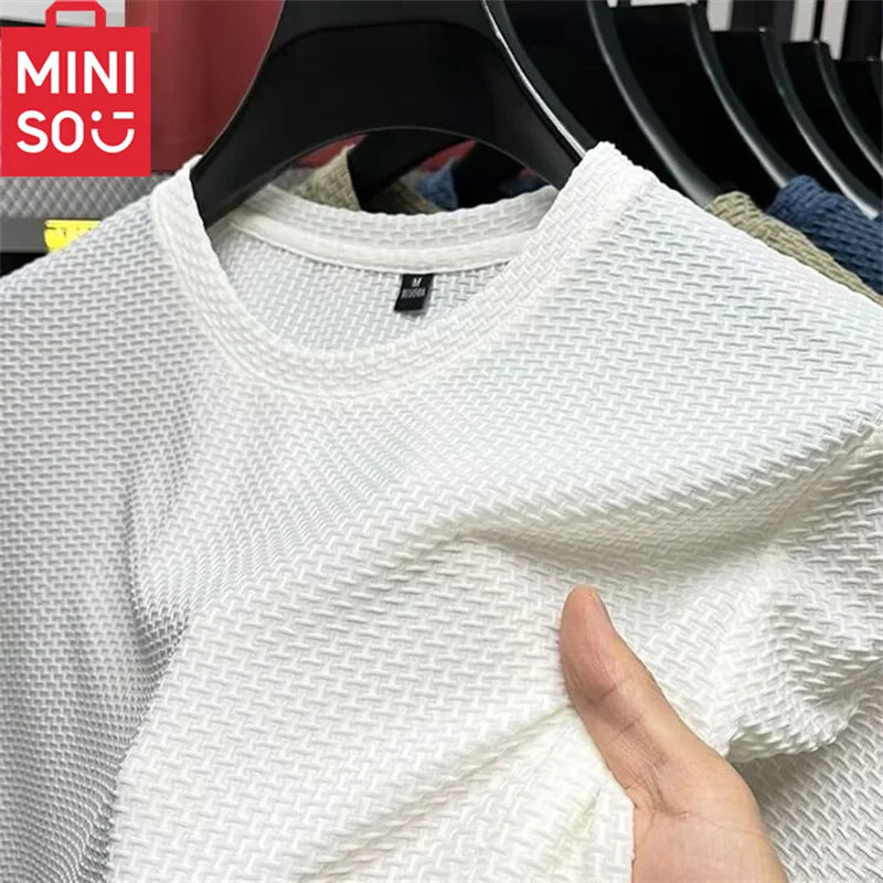 "MINISO Bamboo Mesh Ice Silk Men's T-Shirt - Short Sleeve, Solid Color"